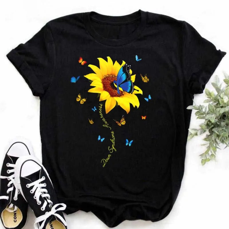 Maycaur Women's T-shirt Casual Kawaii Sunflower Butterfly Pattern Print Tshirt Comfortable Casual Women's Clothing Black Top