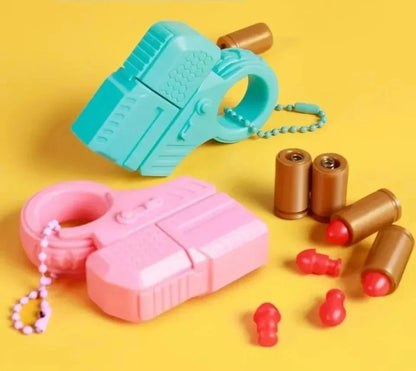 New Mini Gun Shell Ejected Can Launch Decompression EDC Finger Ring Pistol Fidget Spinner Ratchet Anxiety Stress Relief Toy Guns