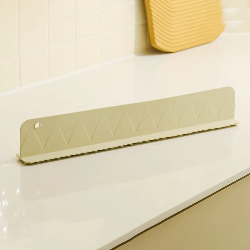 1PC Silicone Sink Baffle Splash Guard with Suction Cup Pool To Protect Clothes From Splashing Water Baffle