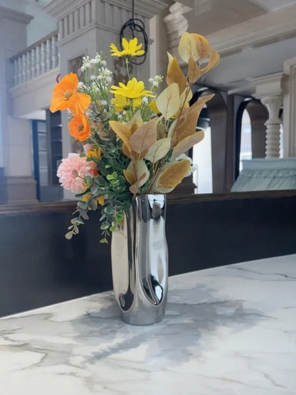 Ceramic Vase Luxury Electroplated Silver Flower Arrangement Irregular Porcelain Hydroponic Vase Ornament Interior Art Decoration