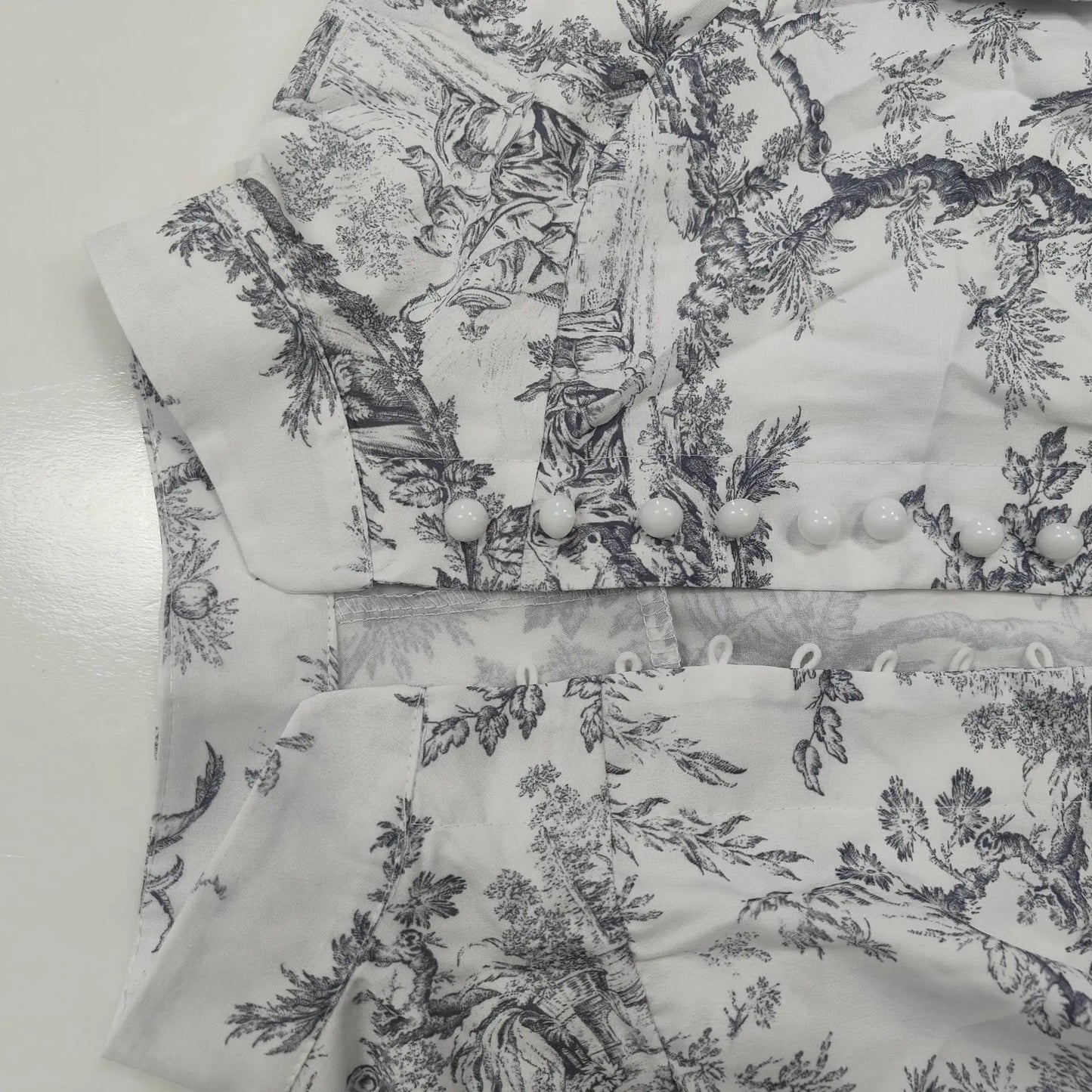 Autumn new women's clothing style elegant, fashionable, casual, sexy commuting long sleeved lace up Chinese style printed dress