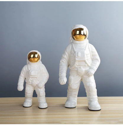 European Ceramic Vase Handwork Astronaut Living Room Modern Ornaments Office Desktop Flower Vases Creativity Home Decoration