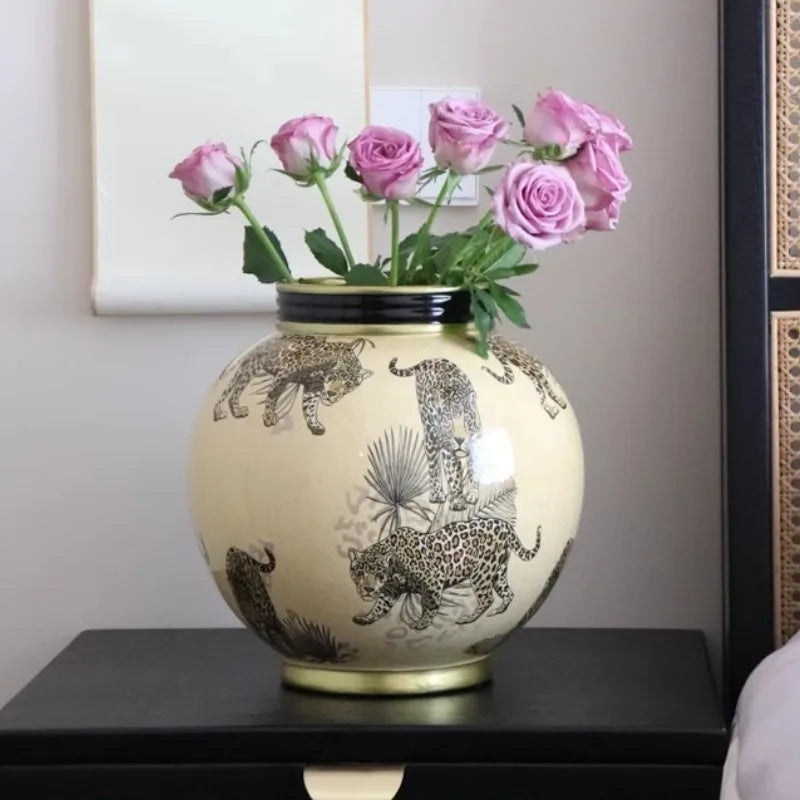 Ceramics Vases Modern Storage Flower Bottle Sculptures Elegant Room Ornaments Home Decoration Table Top Items Holiday Gifts
